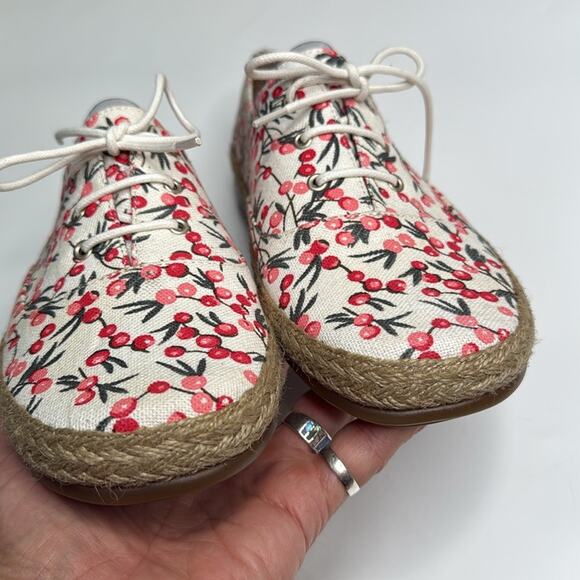 Aerosoles Womens Summer Sol Boat Shoe in Cherry Fruit Print Sneakers S-341 Sz 10 - Picture 5 of 10